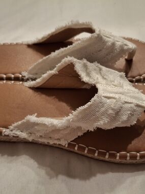 Unbranded Espadrille Thong Sandals Womens Size 37 US 6.5 White Frayed Canvas